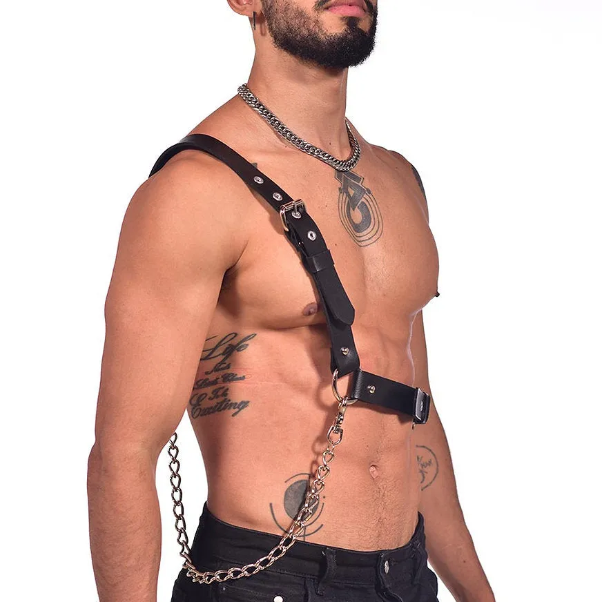 Harness cross with chain