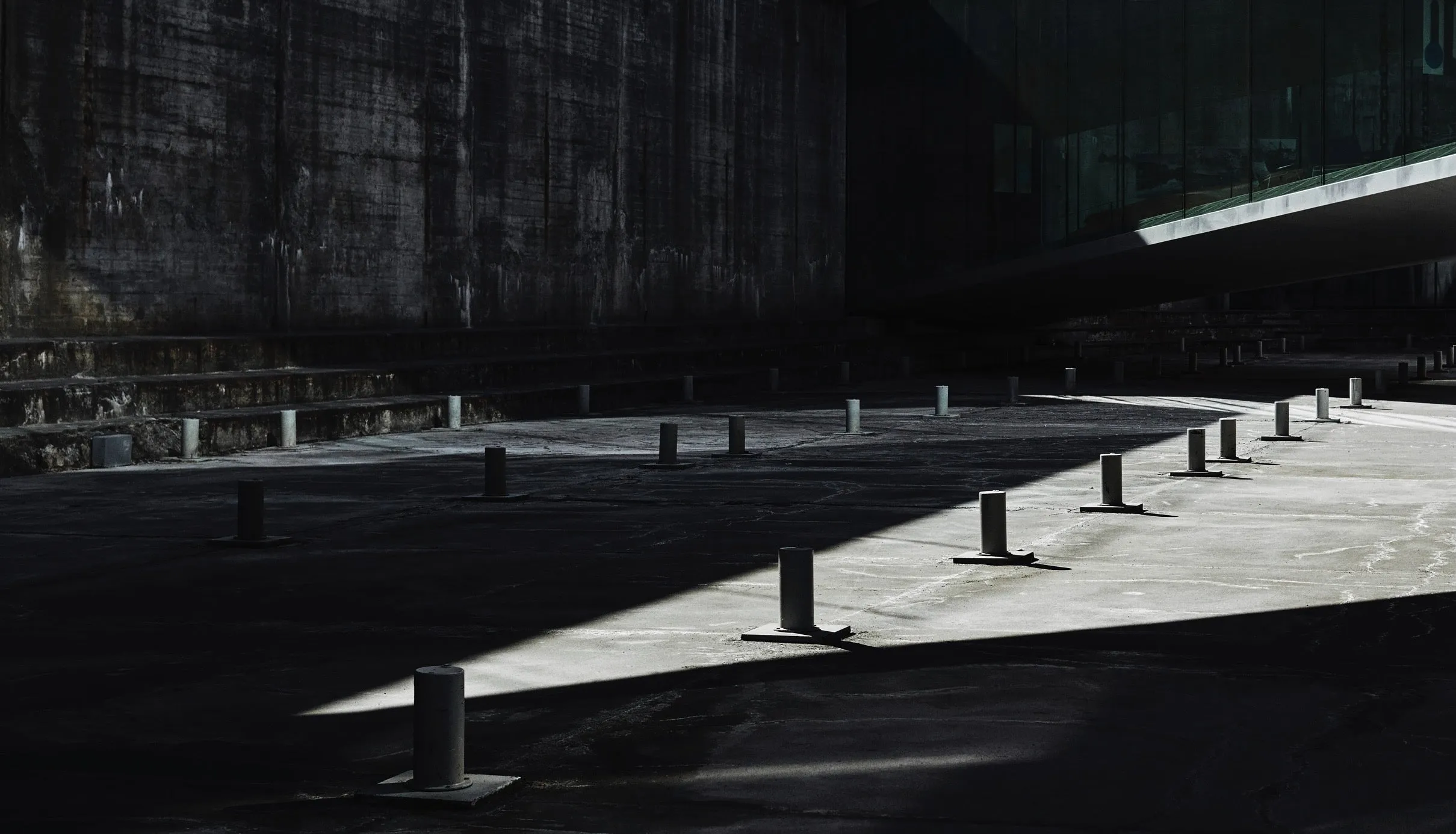 M/S Explorer – Eclipse Black/Black